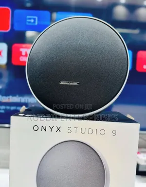 Herman Kardon Onyx Studio 9