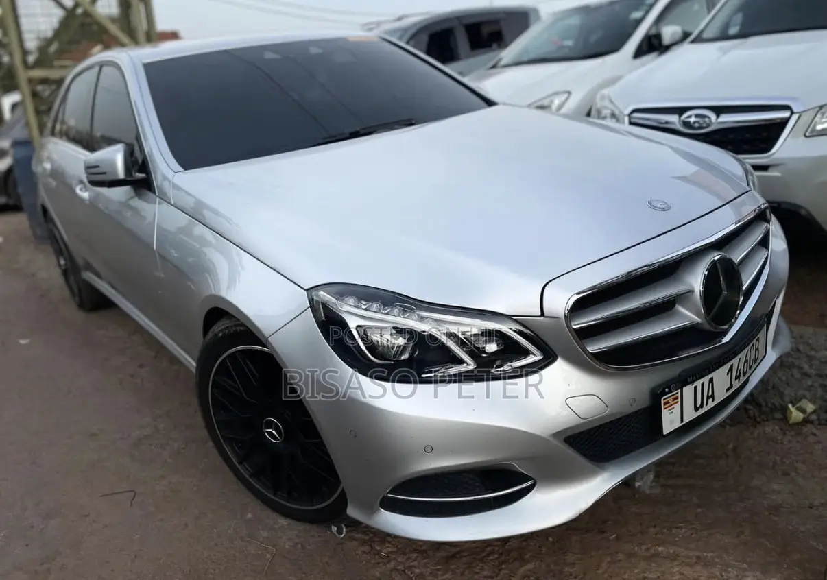 Mercedes-Benz E300 2015 Silver