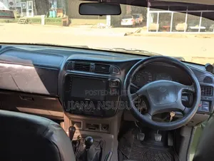 Nissan Patrol 1999 Green