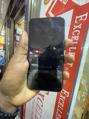 Apple iPhone 11 128 GB Black