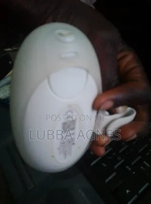 Wearable, Rechargable Elvie Breast Pump