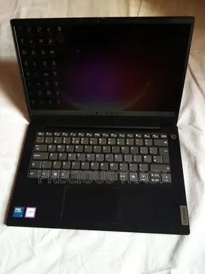 Laptop Lenovo 8GB Intel Core i3 SSD 256GB
