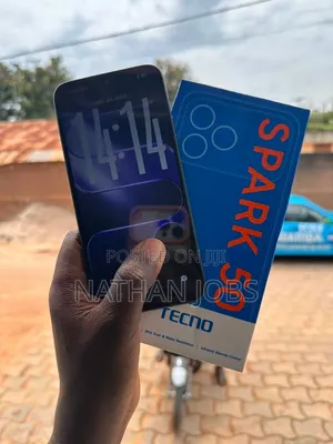 New Tecno Spark 50 128 GB Black