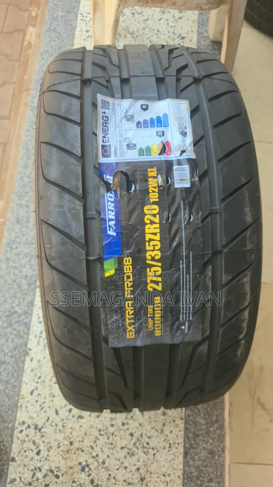 275/35zr20 102w Farroad Frd88