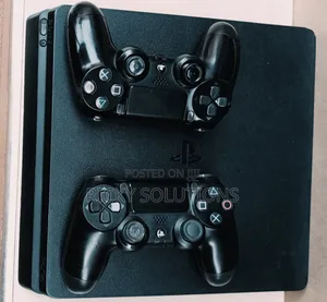 Playstation 4 Slim