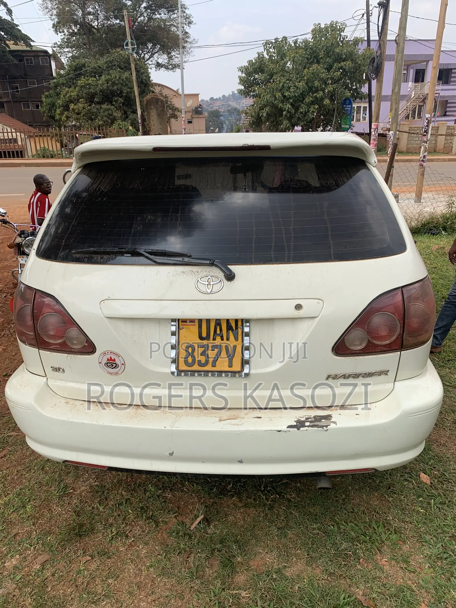 Toyota Harrier 3.0 V6 4WD 1999 White