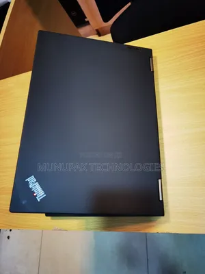 Laptop Lenovo ThinkPad x13 Yoga 16GB Intel Core i5 SSD 1T