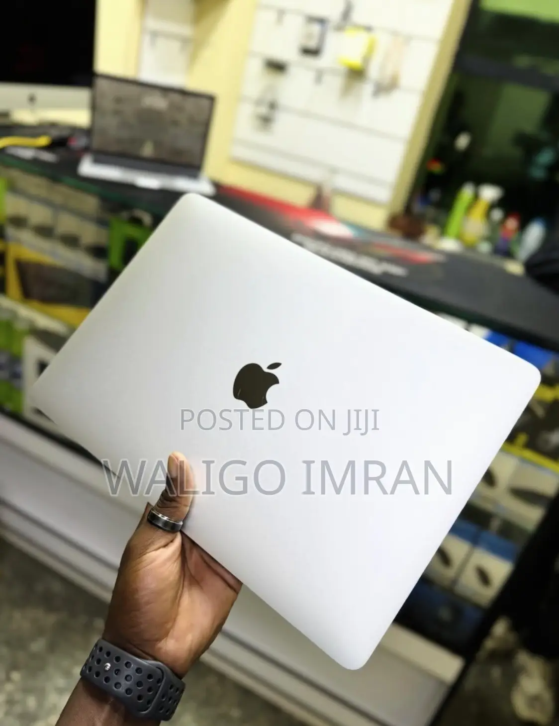 Laptop Apple MacBook Pro 2017 8GB Intel Core i5 SSD 500GB