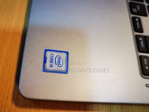 Laptop Dell Latitude 3310 2-in-1 8GB Intel Core i5 SSD 256GB
