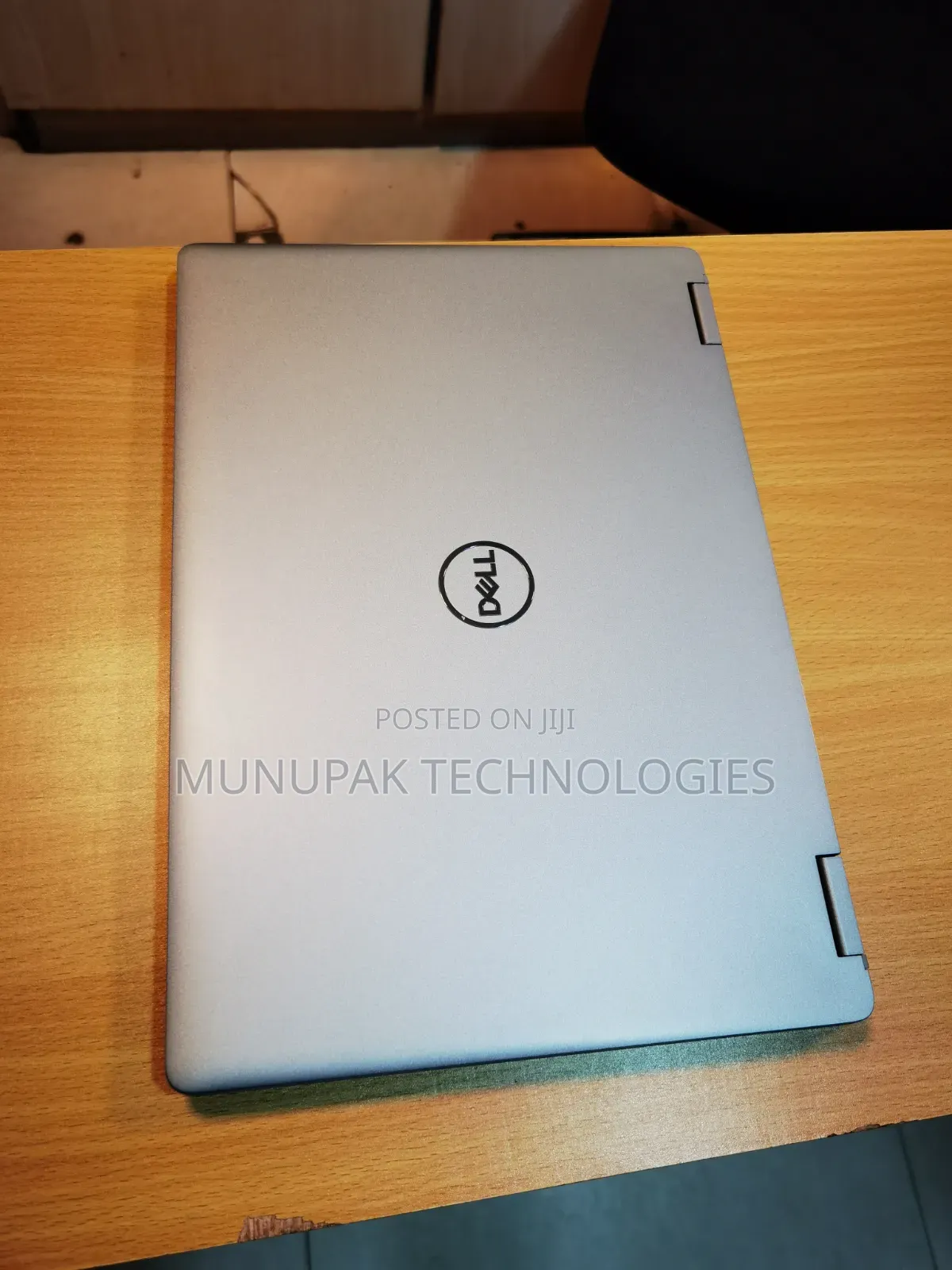Laptop Dell Latitude 3310 2-in-1 8GB Intel Core i5 SSD 256GB