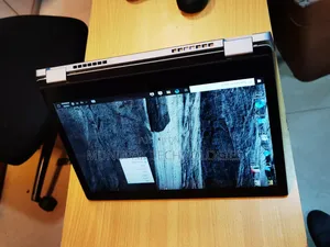Laptop Dell Latitude 3310 2-in-1 8GB Intel Core i5 SSD 512GB