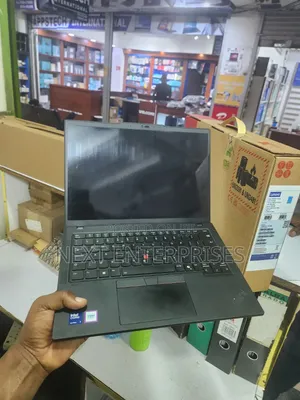 New Laptop Lenovo ThinkPad T14s G4 16GB Intel Core i7 SSD 512GB