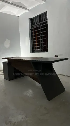 Mmodern Executive Desk