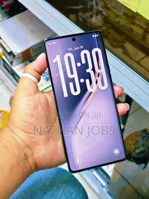 New Tecno Camon 40 Pro 4G 256 GB Black