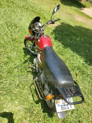 TVS HLX 125 2022 Red