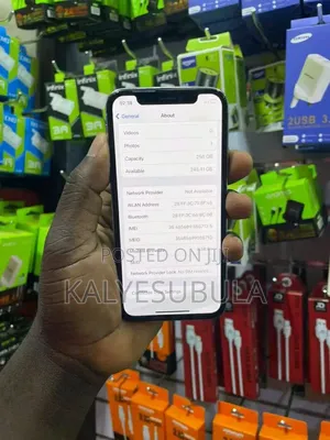 Apple iPhone X 64 GB Black