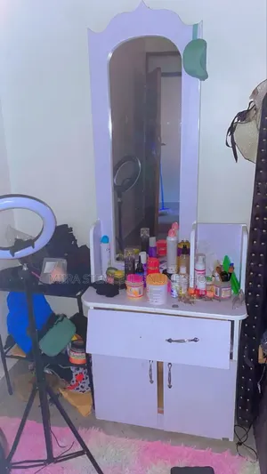 Second Hand Dressing Mirror
