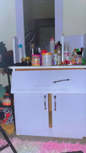 Second Hand Dressing Mirror