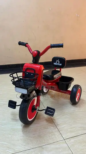 Geraldo Scooter-Style Kids Metal Tricycle