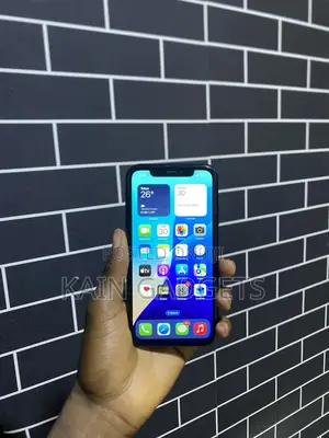 Apple iPhone XR 64 GB Black