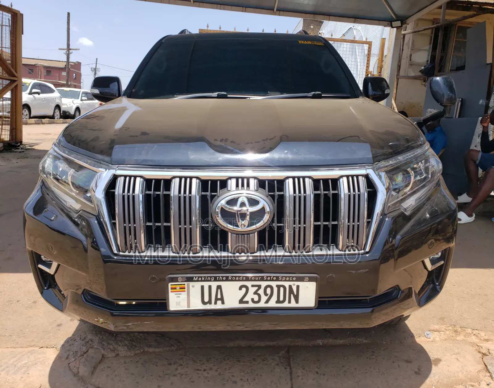 Toyota Land Cruiser Prado 2016 Black