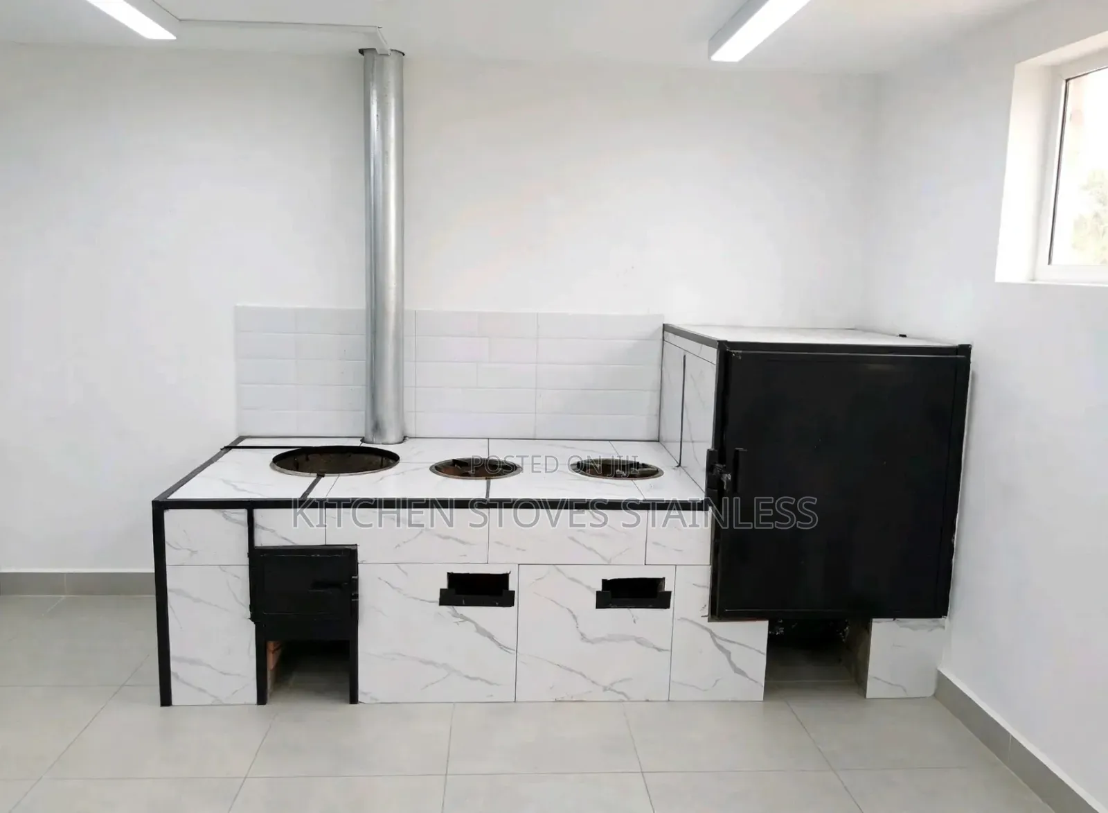 3-Burner Stove for Both Firewood and Charcoal With Oven and Chimney
