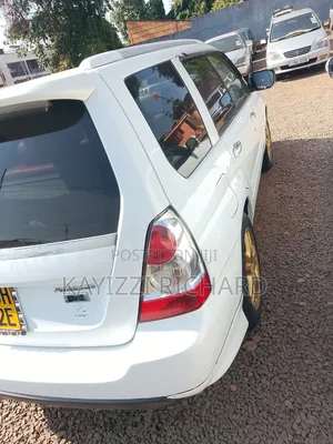 Subaru Forester 2005 White