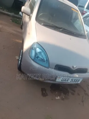 Toyota Vitz 2002 Purple