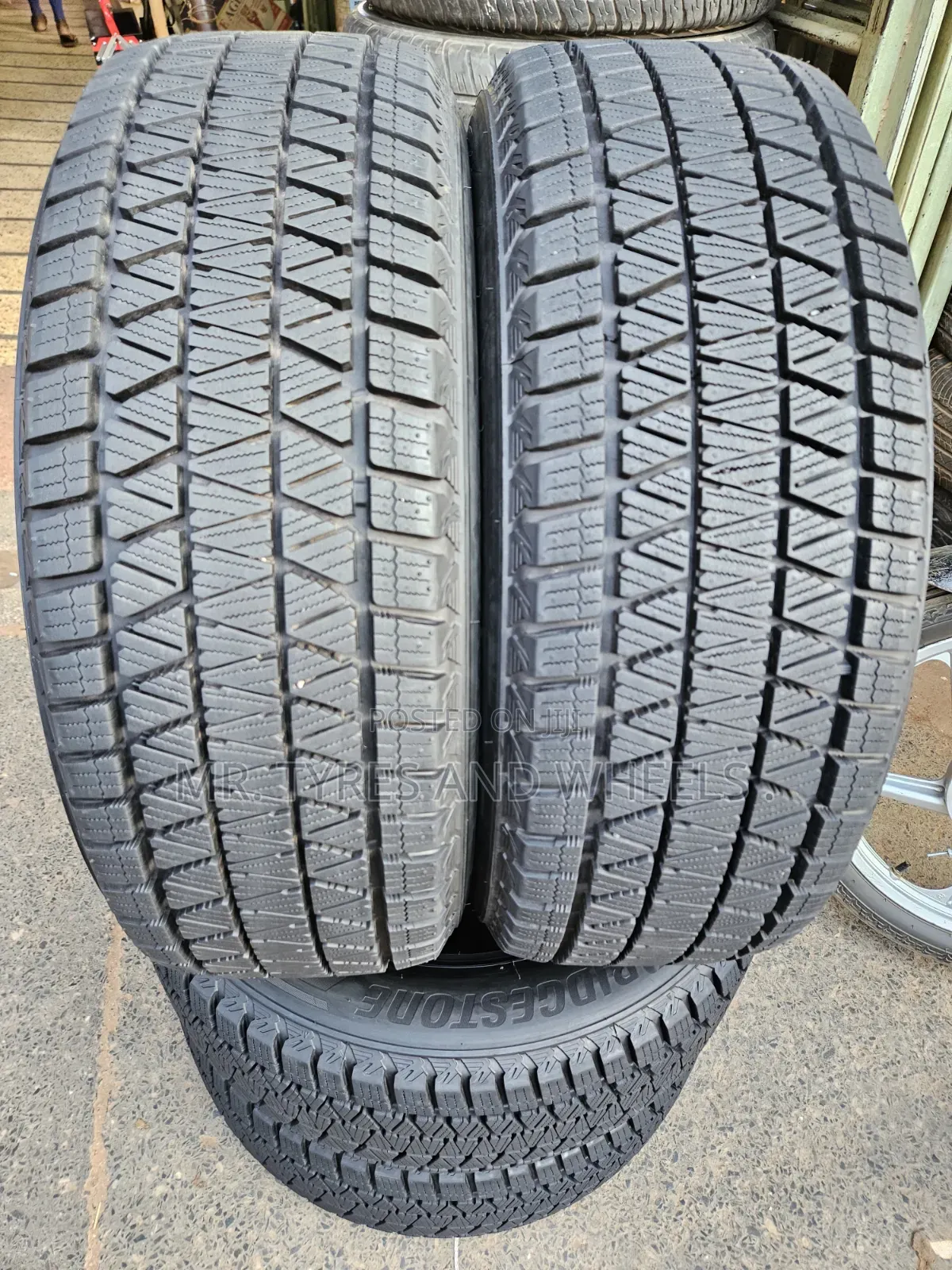 225 60 R17 Bridgestone Blizzak From Japan 5years Warranty Just Order.