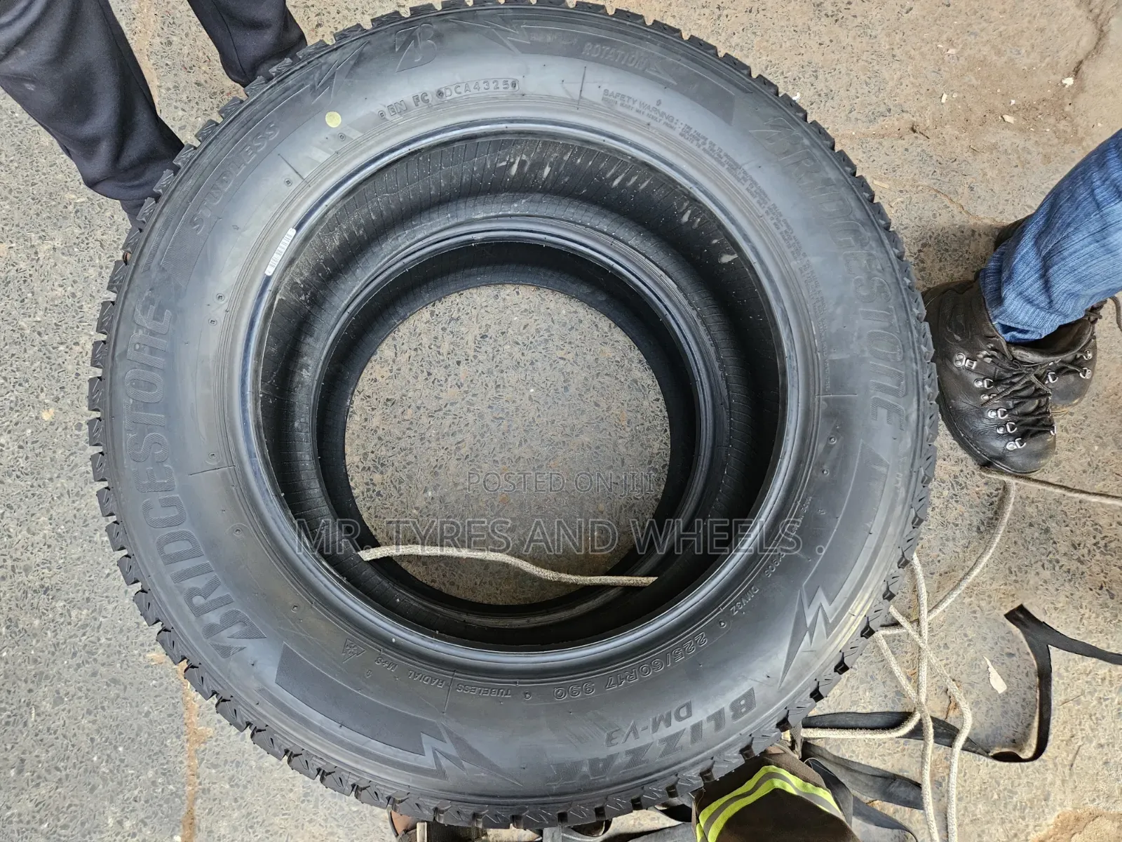 225 60 R17 Bridgestone Blizzak From Japan 5years Warranty Just Order.