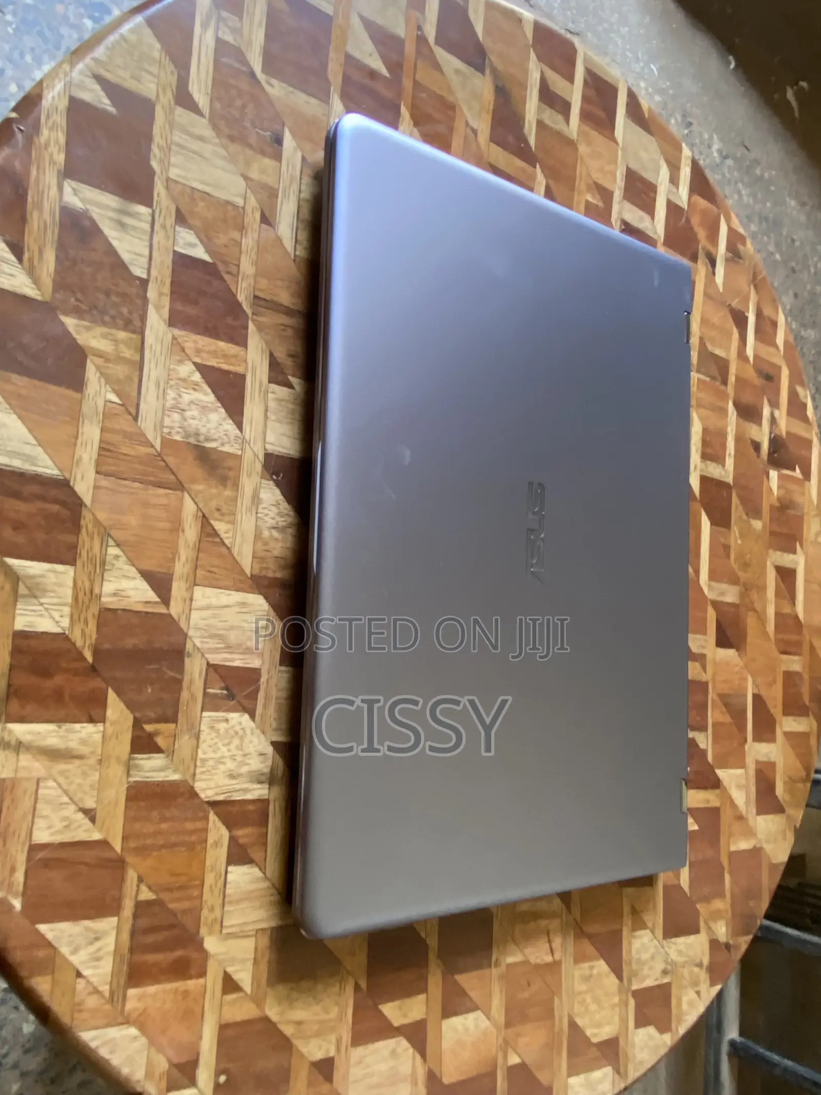 Laptop Asus Q405UA 8GB Intel Core i5 HDD+SSD 500GB