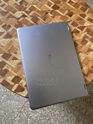 Laptop Asus Q405UA 8GB Intel Core i5 HDD+SSD 500GB