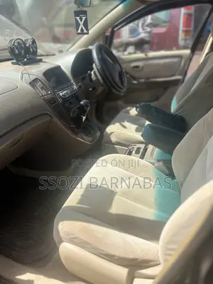 Toyota Harrier 1998 Black