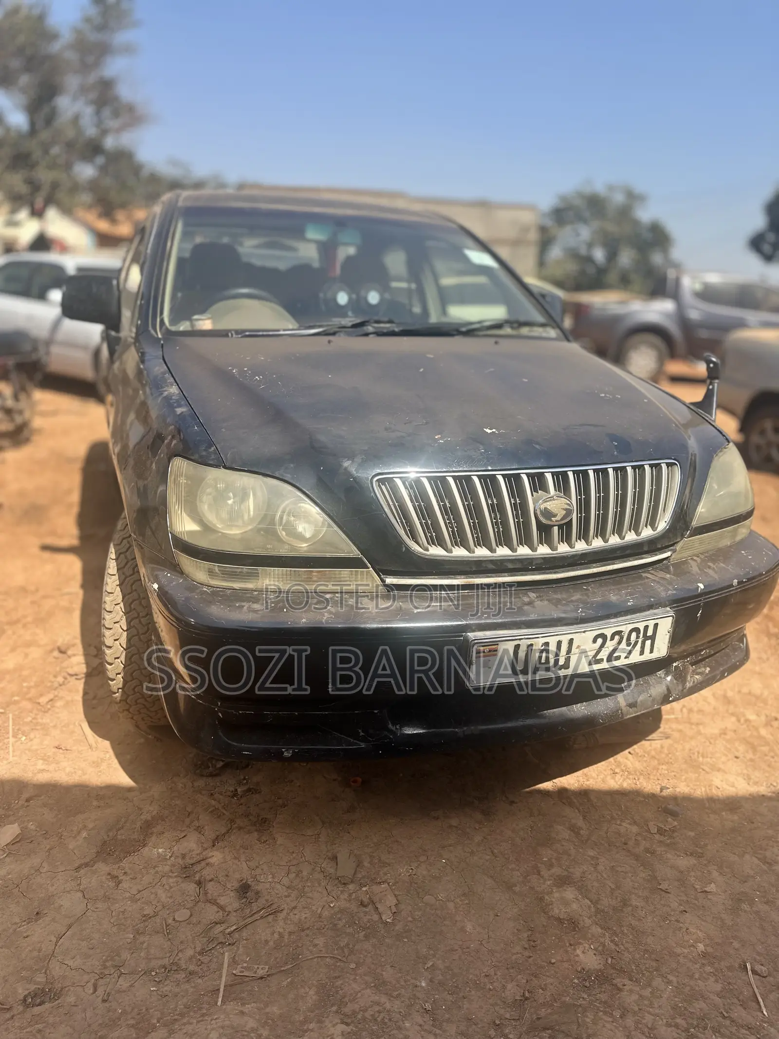 Toyota Harrier 1998 Black