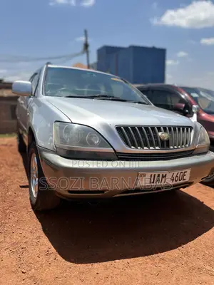 Toyota Harrier 1998