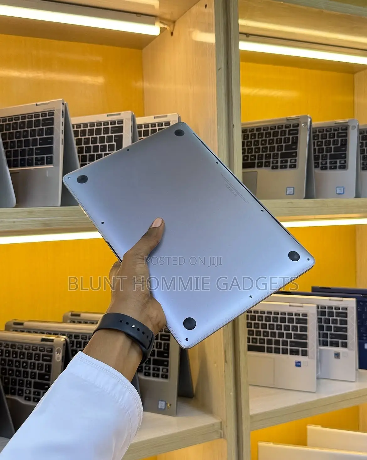 Laptop Apple MacBook Air 2020 M1 8GB Apple M1 HDD+SSD 256GB