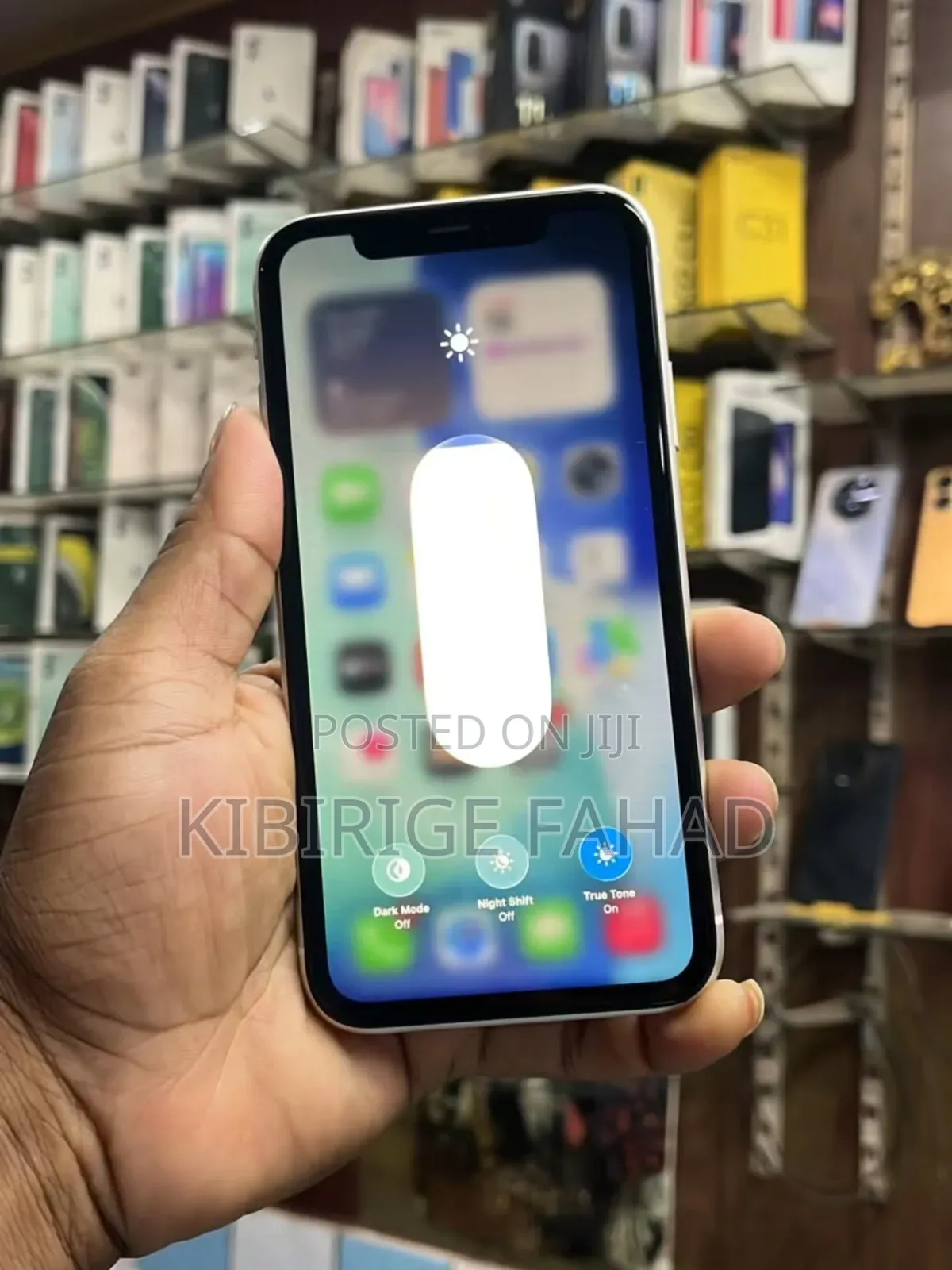 Apple iPhone 11 64 GB White