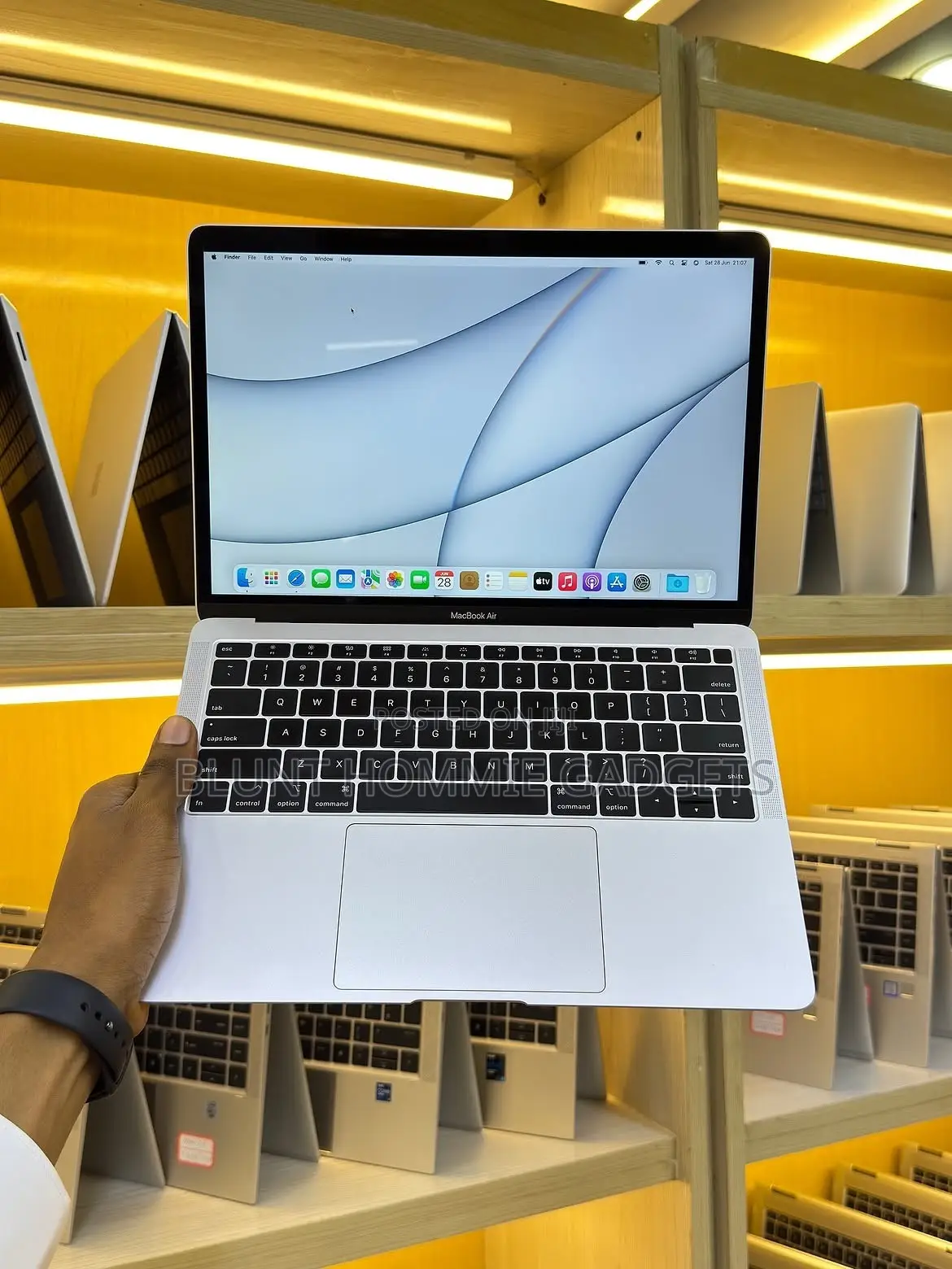 Laptop Apple MacBook Air 2020 8GB Intel Core i5 HDD+SSD 256GB