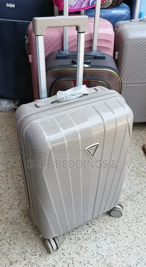 Prosper Simple Suitcase