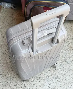 Prosper Simple Suitcase