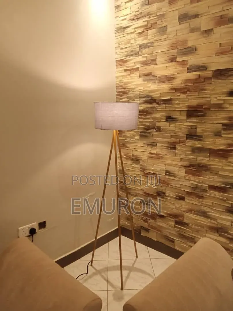 Classic Glow Floor Lamp