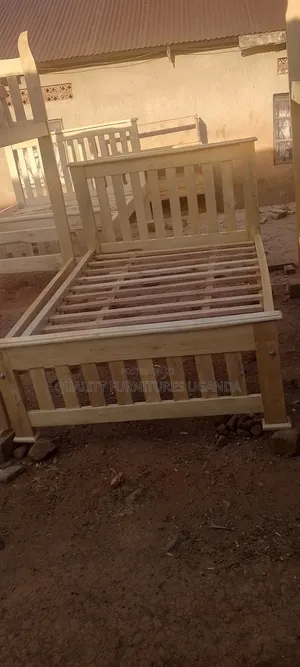 4 by 6 Craftsmanship Bed