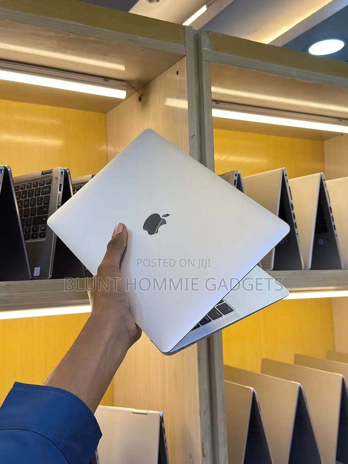 Laptop Apple MacBook Air 2018 8GB Intel Core i5 HDD+SSD 256GB
