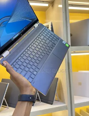 Laptop HP Spectre X360 15 16GB Intel Core i7 HDD+SSD 512GB