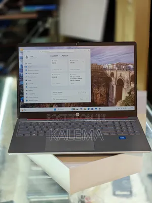 Laptop HP 250 G10 4GB Intel Core i5 SSD 128GB