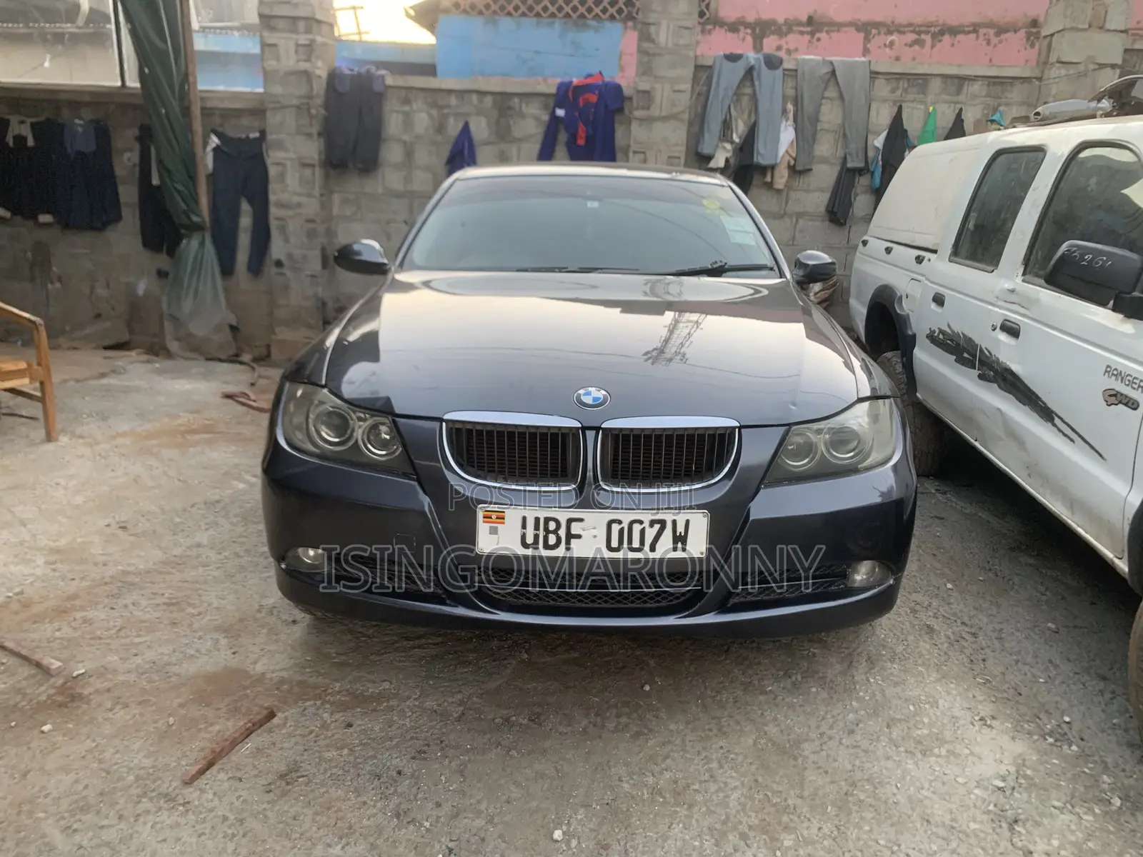 BMW 320i Sedan RWD 2013 Gray