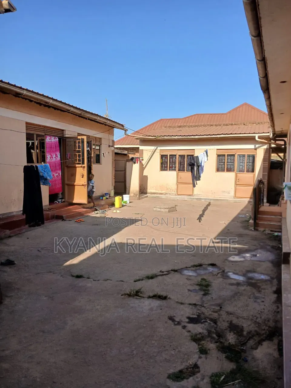 3bdrm Bungalow in Kyanja Estates, Kawempe for sale
