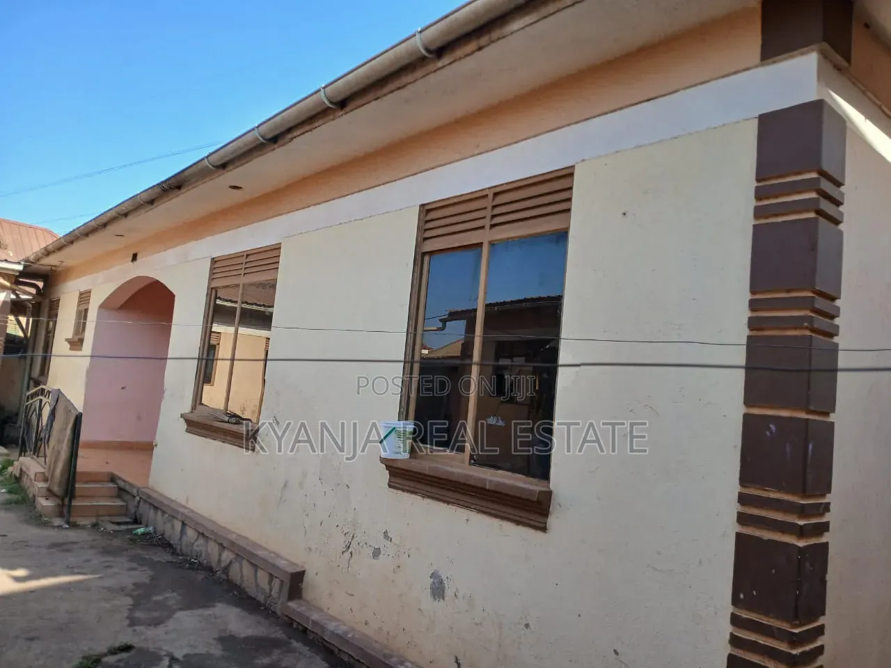 3bdrm Bungalow in Kyanja Estates, Kawempe for sale