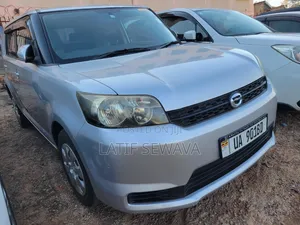 Toyota Corolla Rumion Hatchback 1.5 FWD 2011 Silver