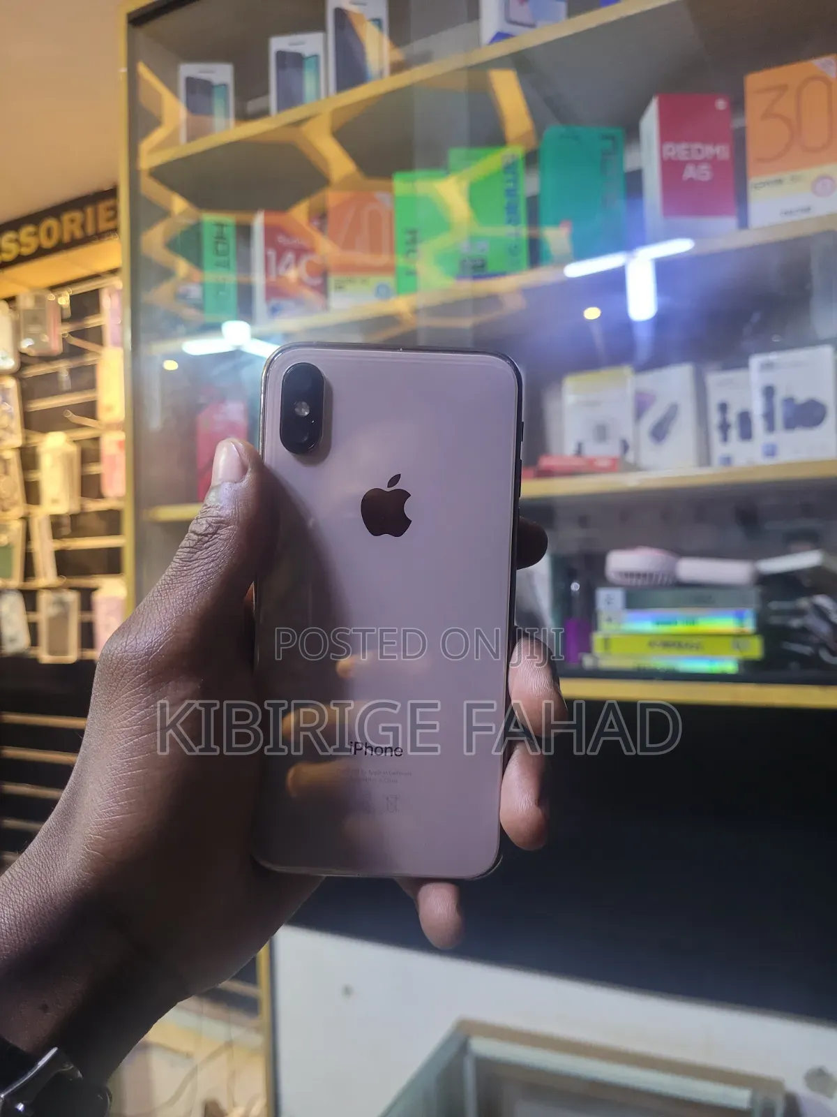 Apple iPhone XS 64 GB Gold